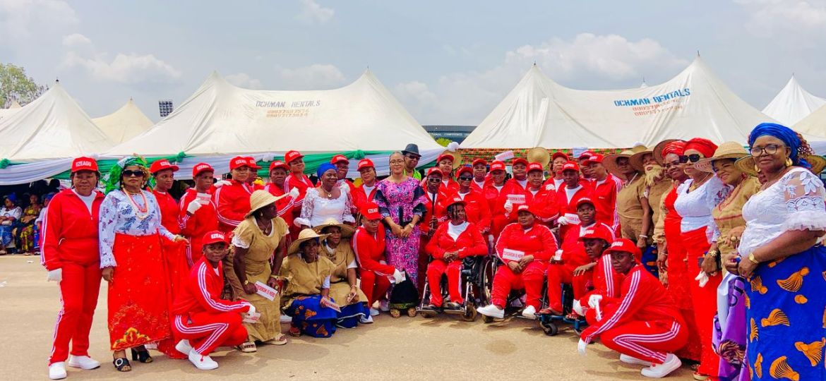 dc7c0a16-154a-4e09-be95-53785ada1bfd